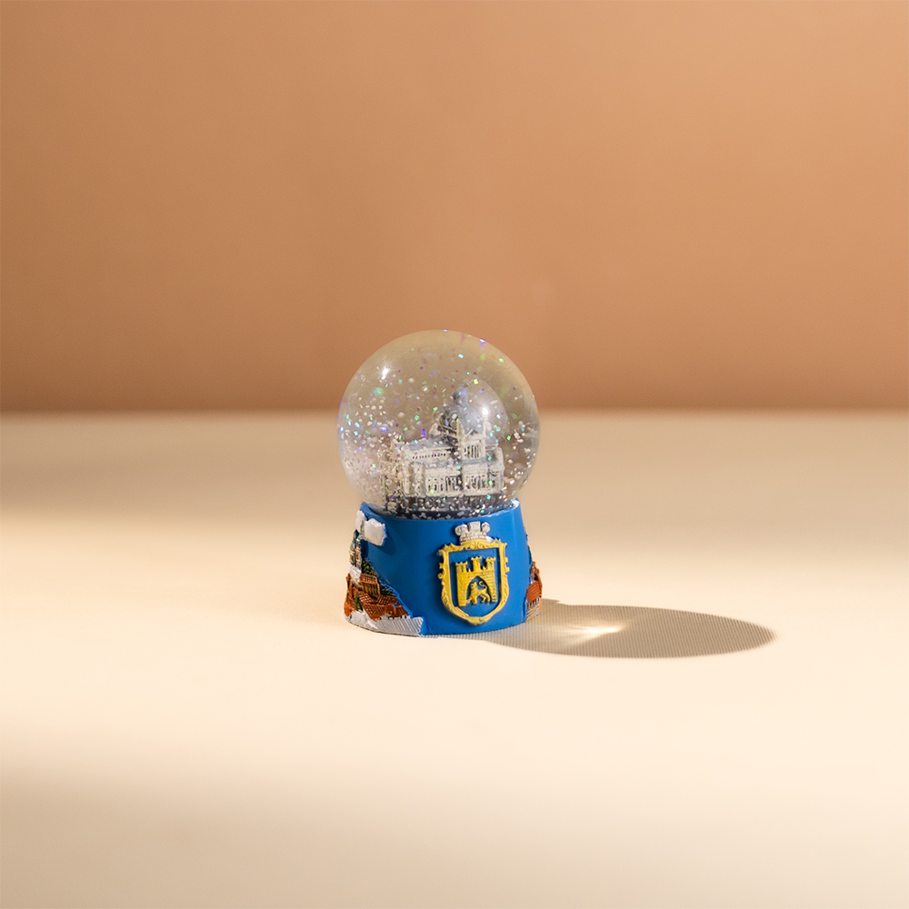 Скляна куля Львівський Оперний театр