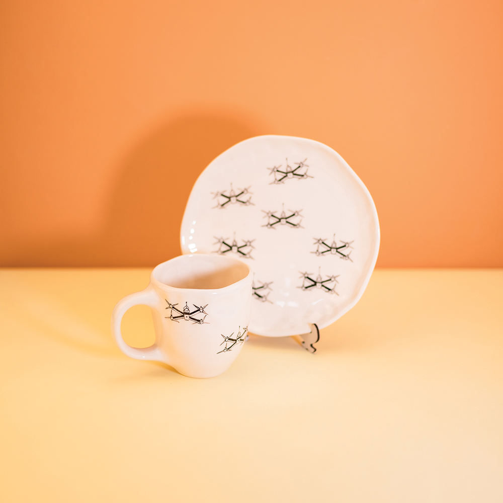 Горня з тарілкою Дрони керамічні